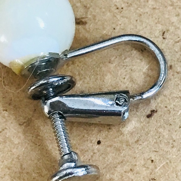 Lot of 3 Vintage Pearl Rhinestone Moonglow Clip-On Earrings Dangle Cluster - Picture 10 of 11